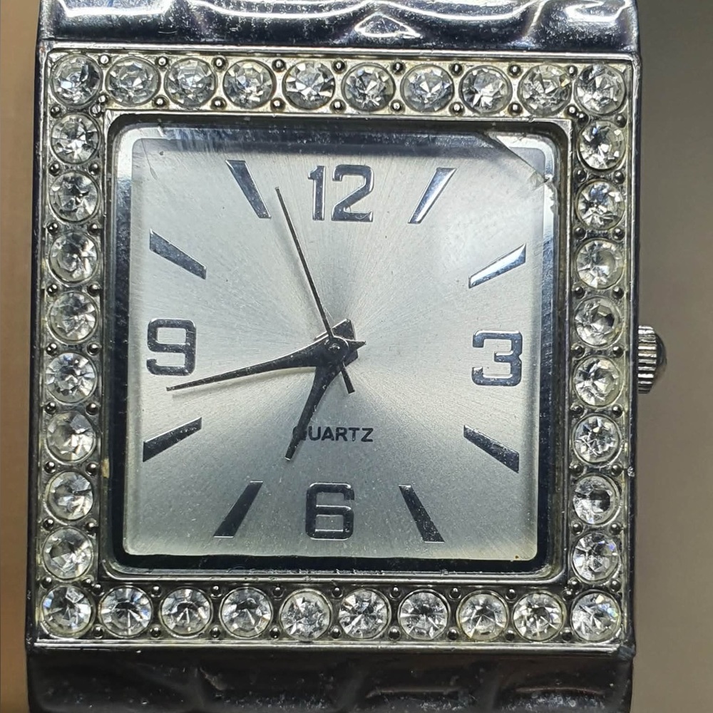 🦋10/$20🦋 JCP18 Silver Rhinestone Stainless Steel Women's Cuff Watch